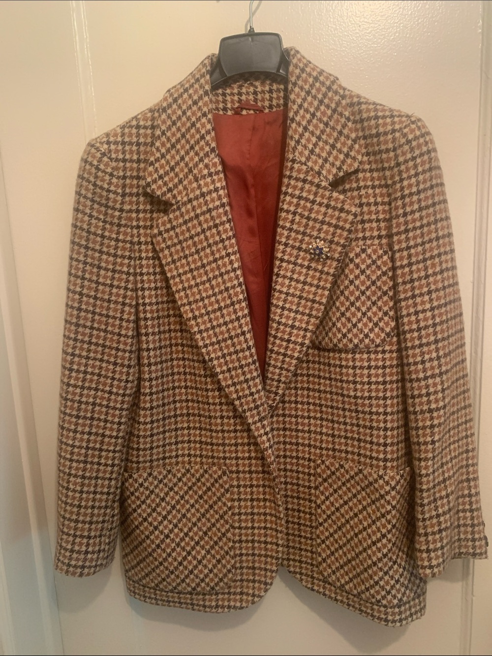 Vintage 60’s Mono England Wool Tweed Jacket W/ Beautiful Broach SZ 10